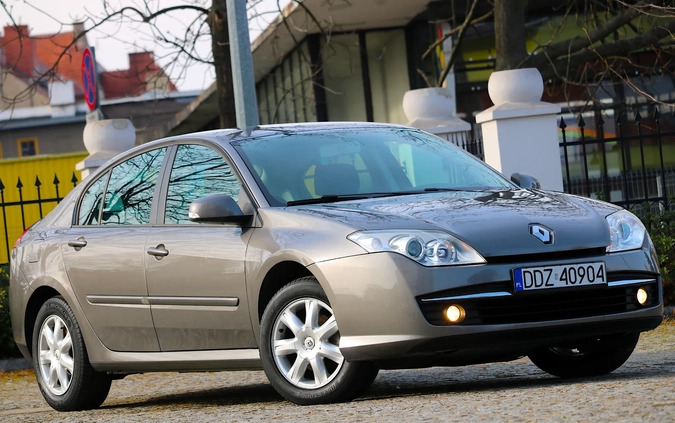 Renault Laguna cena 18800 przebieg: 177098, rok produkcji 2009 z Dzierżoniów małe 667